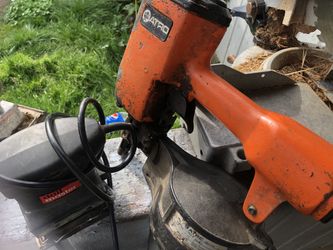 Pneumatic tools