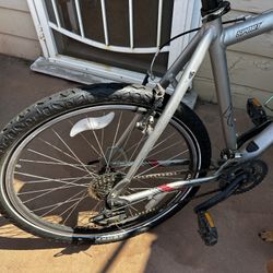 Hard rock Specialized Bicycle