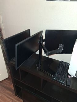 Monitors with double mount and paper shredder also printer with scanner  all new need gone throw me prices