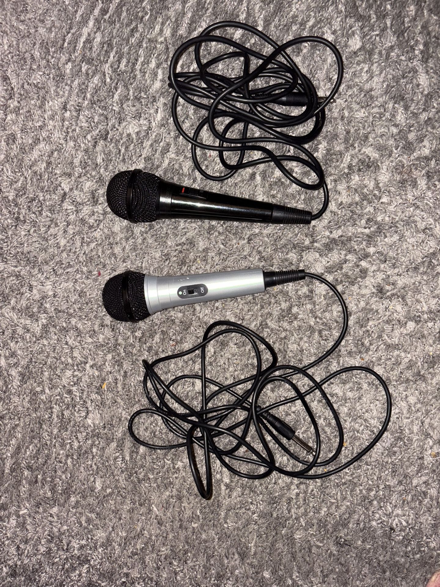 Dynamic Wired Microphones