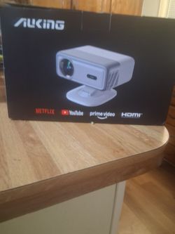 AuKing Mini Projector with HDMI