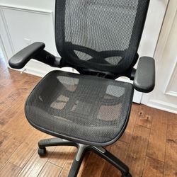 Ergonomic Modern Office Chair