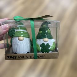 TAG st.patrick day gnome salt pepper shakers 