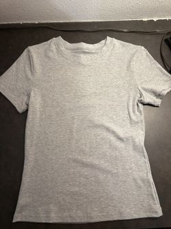 Woman’s Grey Tee