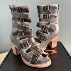 Freebird Women’s Bond Leather Sandals