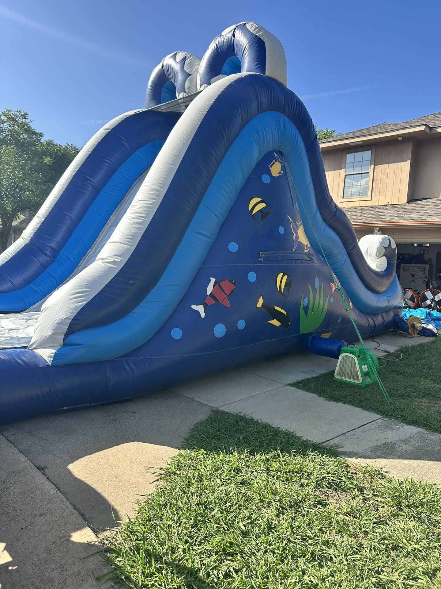 Inflatable Slide With Pool Attachment