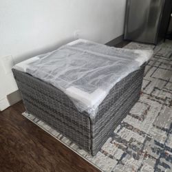 Outdoor Patio Coffee Table ( Brand New)