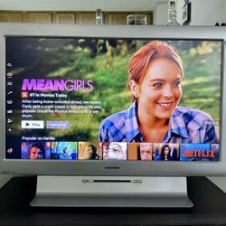 32” Magnavox Flatscreen TV