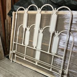 Antique Iron Bed 