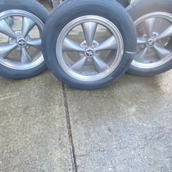 Mustang  2005 Rims  17’ 