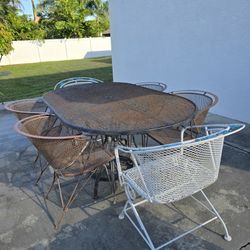 Russell Woodard Wrought Iron Vintage Patio Set
