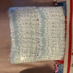 Diapers Kirkland Size 1