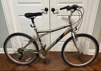 K2 Lakewood Comfort / Hybrid Bike