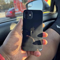 iPhone 12 64GB Unlocked 100%