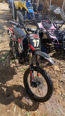 Tao dirt bike