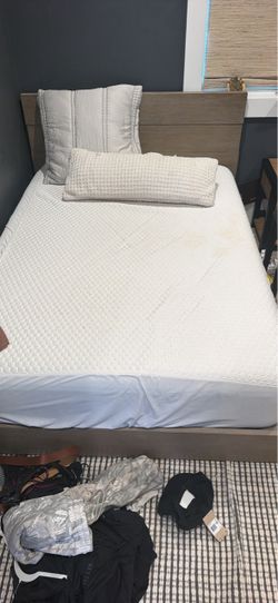 Queen Bed Frame with Headboard