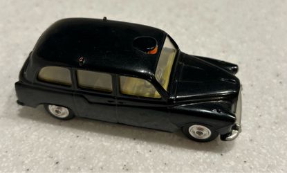 Corgi Toys 1960’s 418 Austin British Taxi Rare Collectable