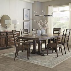 7 Piece Formal Dining Room Group 