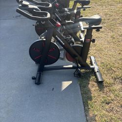 🚴‍♂️ Bicicleta de Spinning Inspire IC1 – NUEVA, sellada 🔥