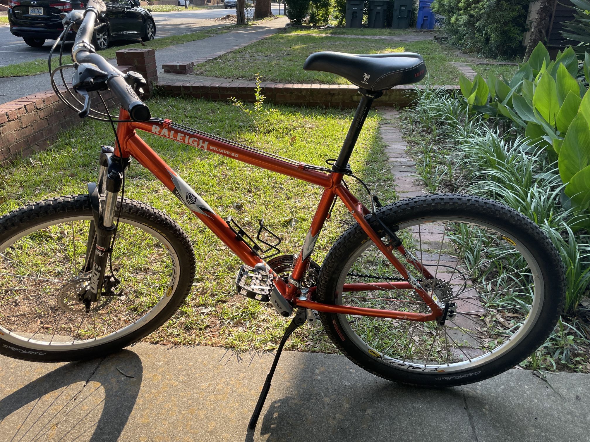 Fully-upgraded Raleigh Mojave 48cm 21-speed mountain bike