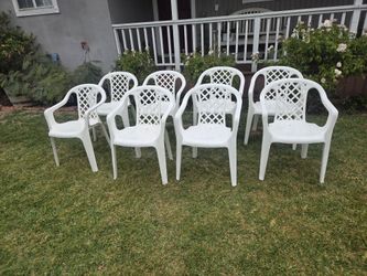 4 Chairs  Good Conditions