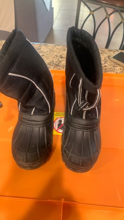 Snow Boots