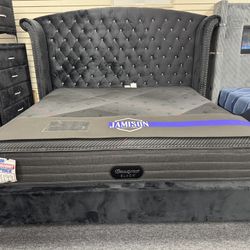 Beautyrest Black King Mattress. 🚚WE DELIVER🚚