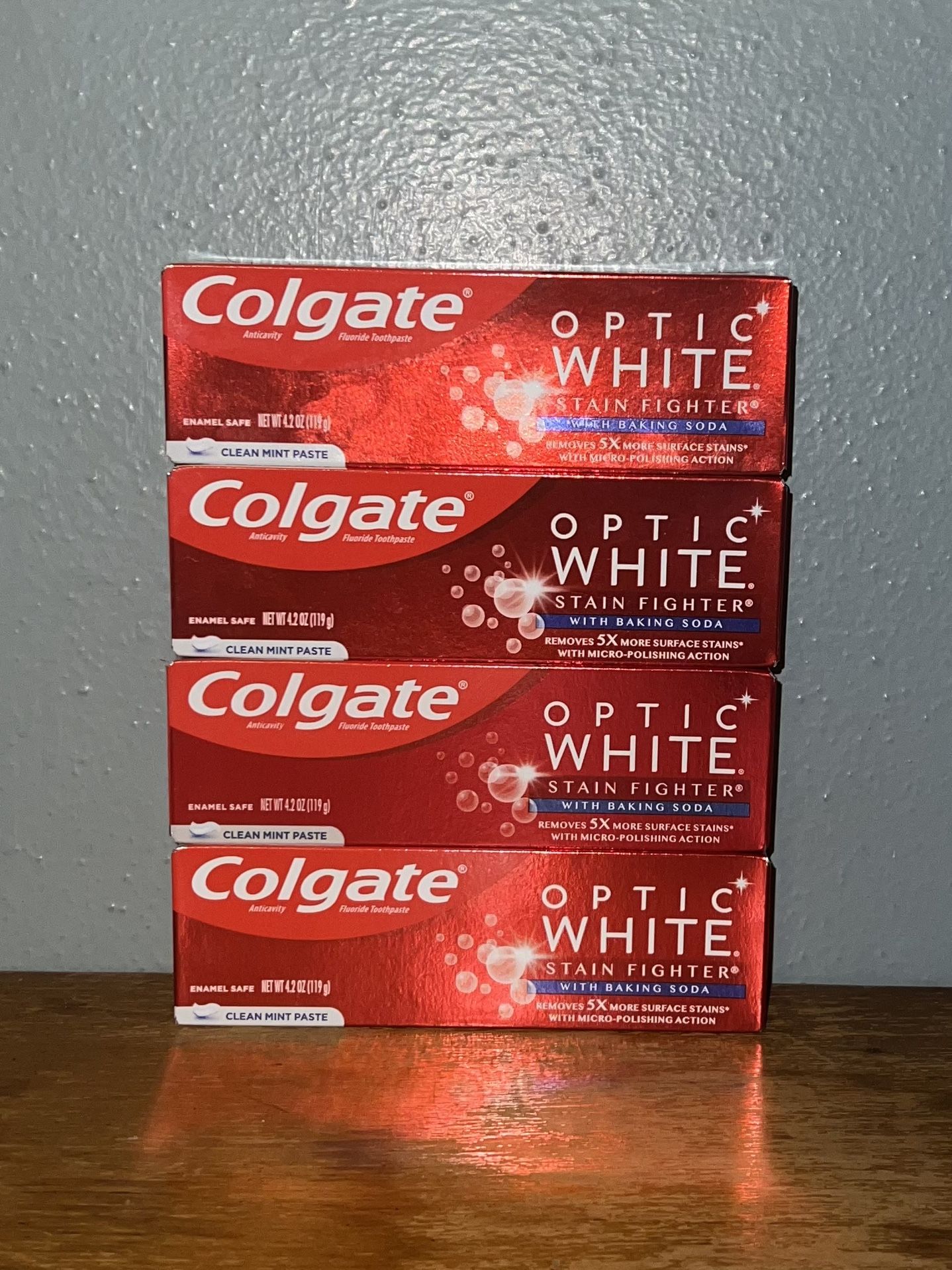 Colgate Optic White W/baking Soda 4.2oz Toothpaste Set