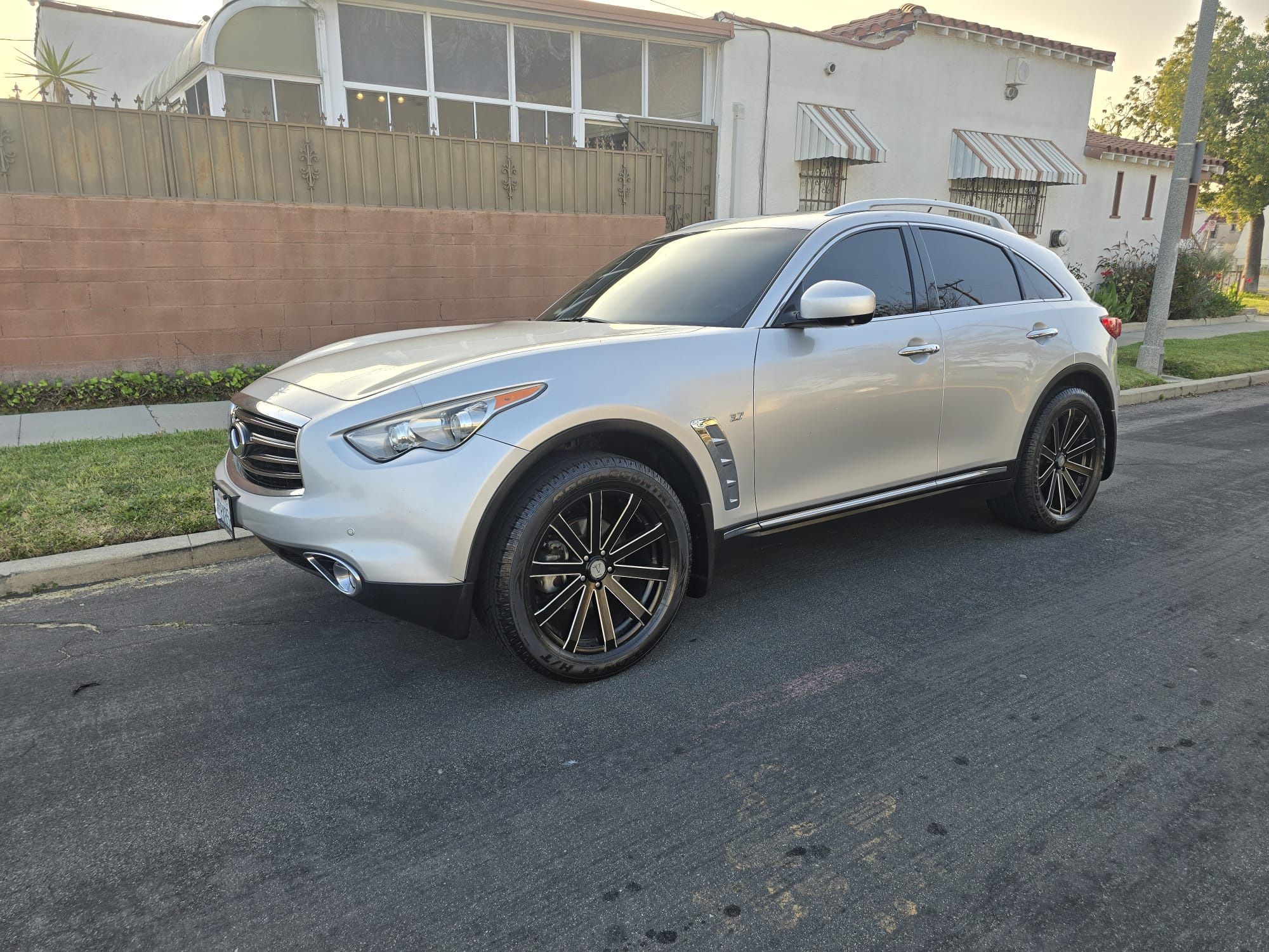 2014 Infiniti Qx70