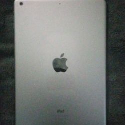 Apple iPad Air 32gb 1st Gen With Rubber Case