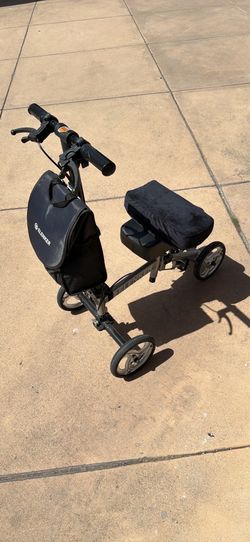 Knee scooter