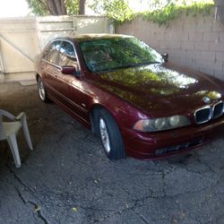 2001 BMW 530i
