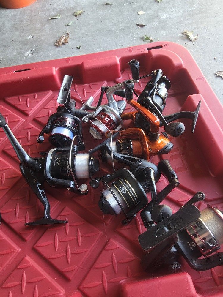 Fishing Reels 7 Small Spinning Reels