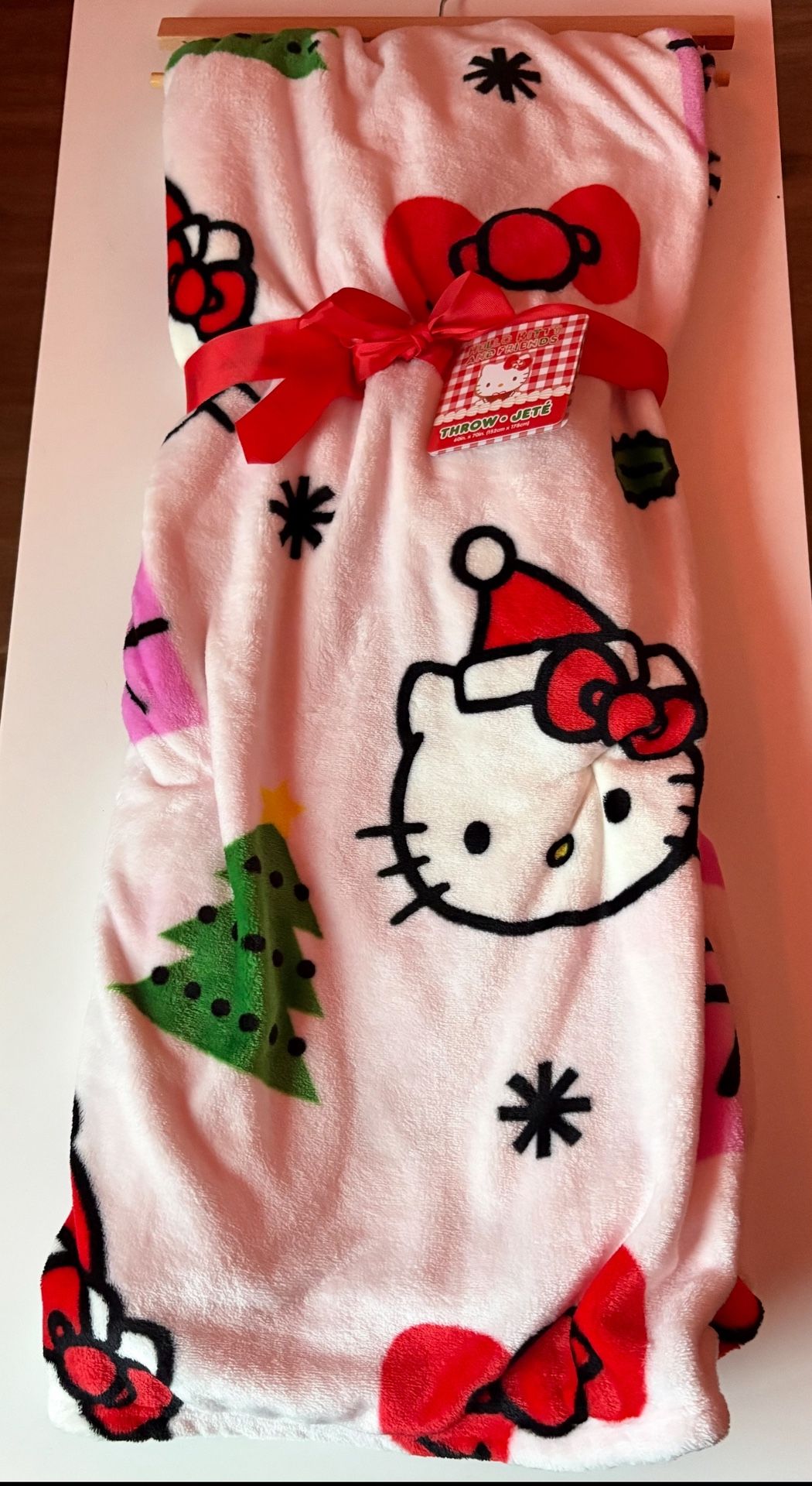 Hello Kitty Blanket