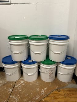 5 GALLON CONTAINER 