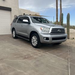Toyota Sequoia 