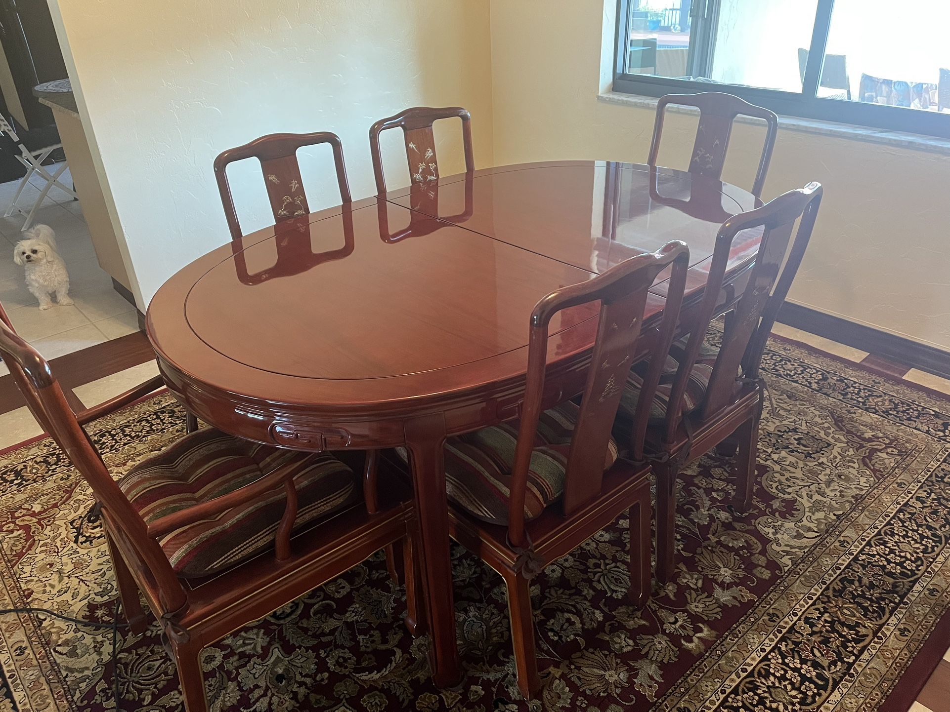 Dinning Room Table And Hutch