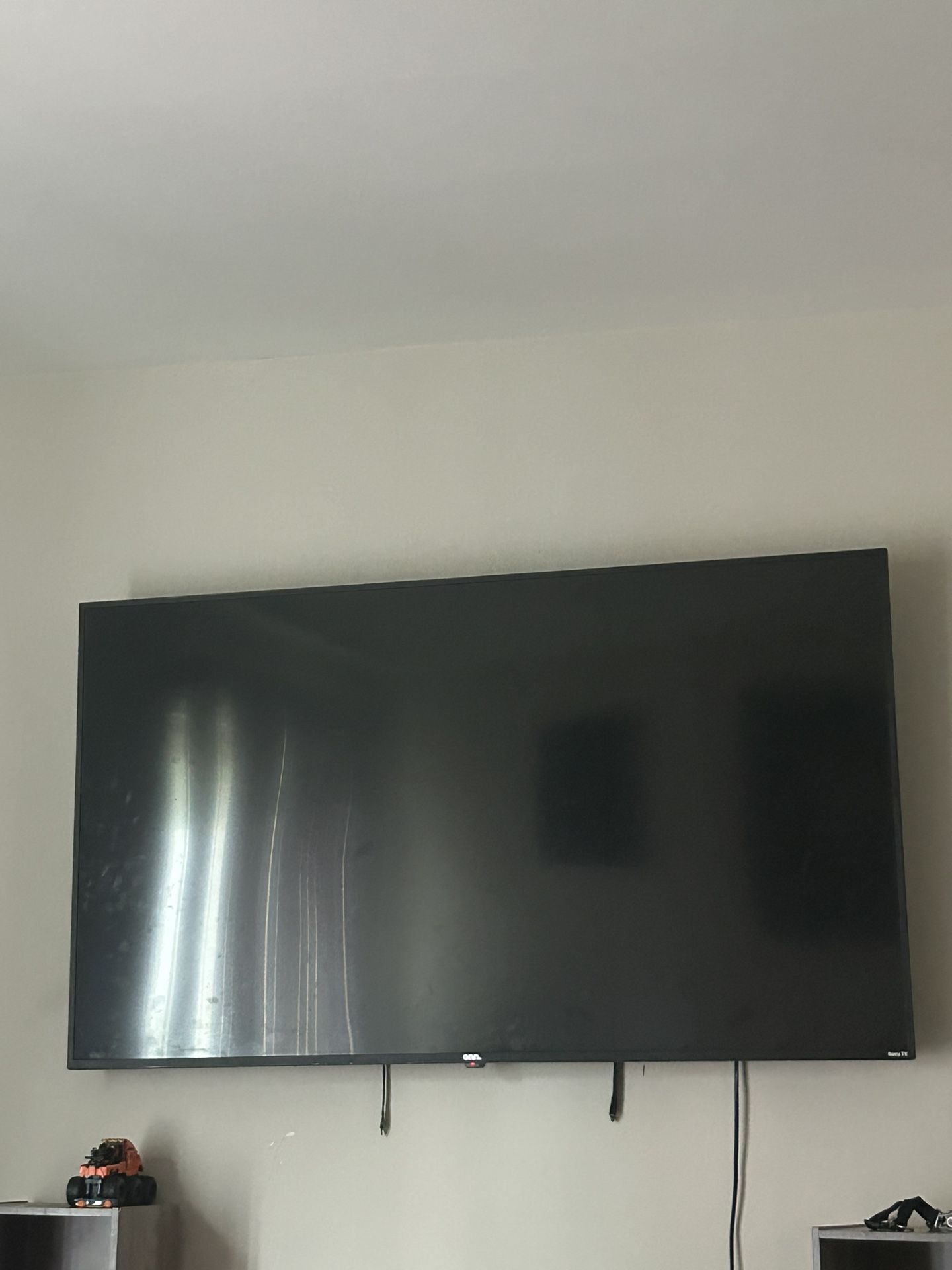 65” Roku Tv
