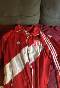 Peru sweater soccer