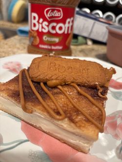 Churro Cheesecake Bars