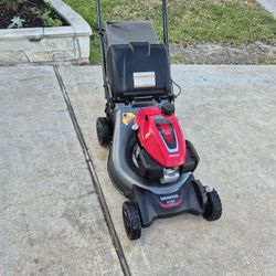 Honda Mower Hrn216 Brand New Nuevo
