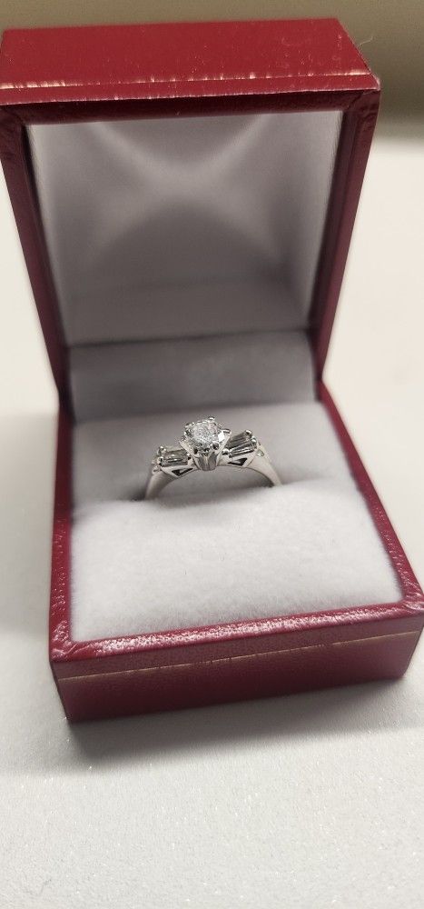 14k Diamond Ring