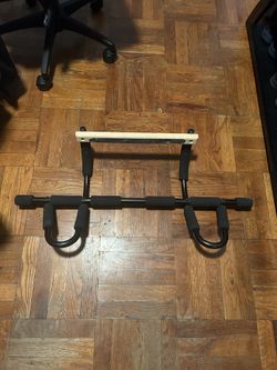 Pull Up Bar