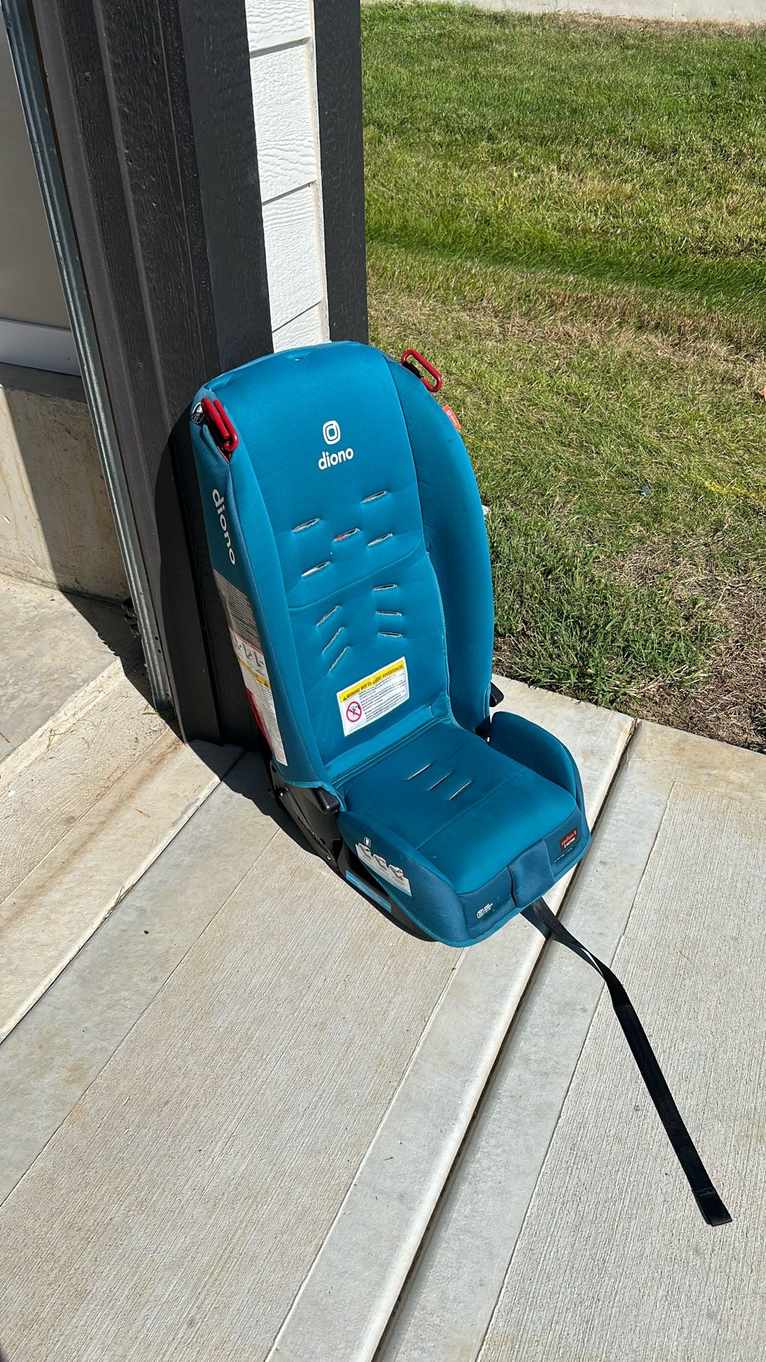 Diono Radian R 3 Across Booster Car seat