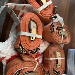 E-track ratcheting tie down straps