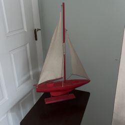 Sailboat Table Piece 