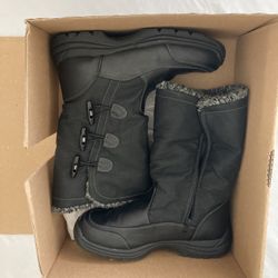 Women’s Boots Weather Proof