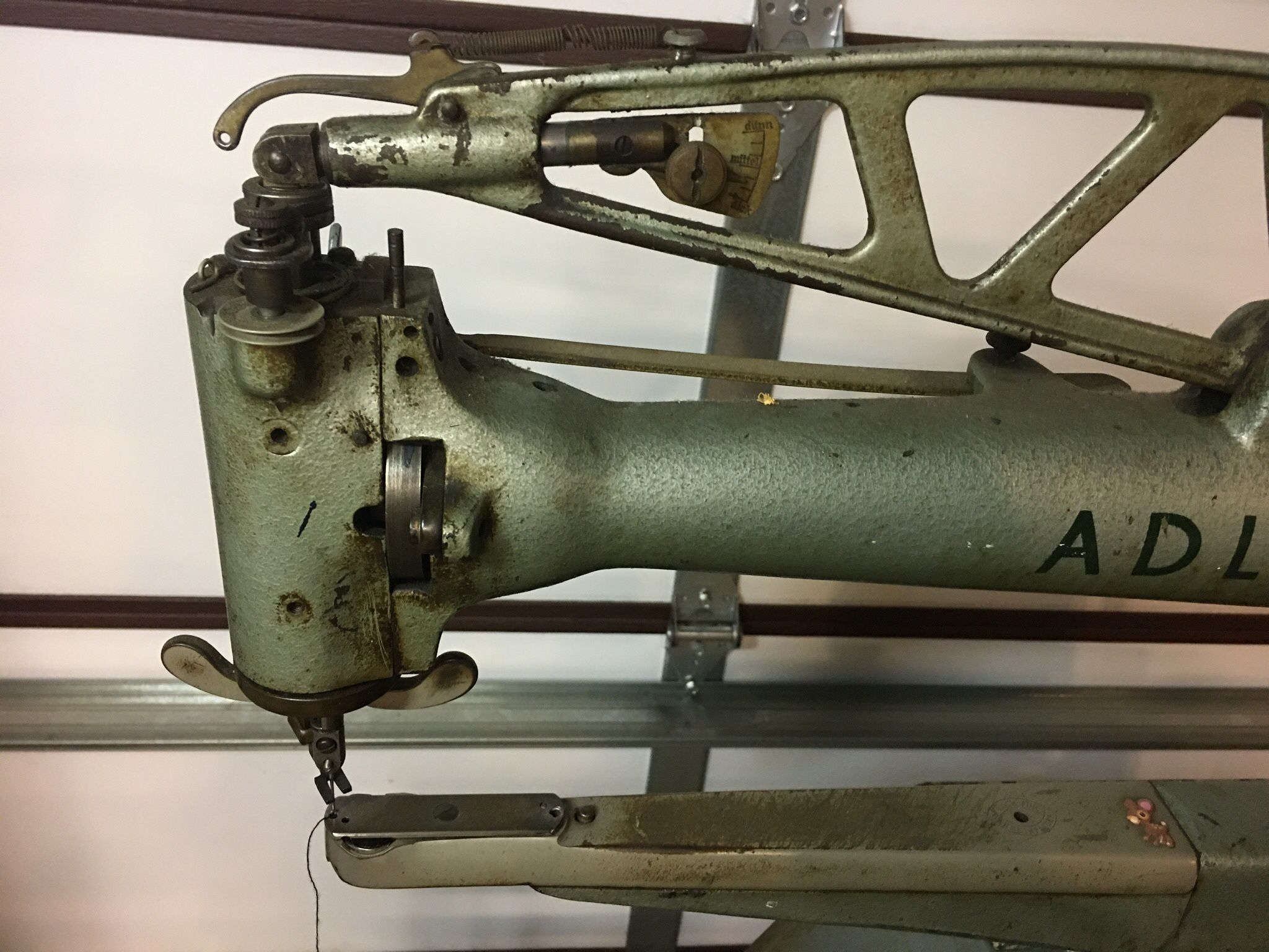 Adler 307 Leather Shoe For Boot Repair Industrial Sewing Machine