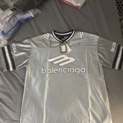 Balenciaga Men’s Silver Shiny Football Jersey Size Large