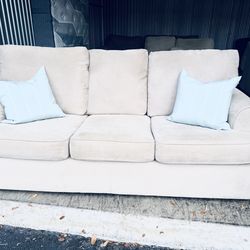 Stunning Upscale West Elm Coastal Queen Sleeper Sofa(Mattress Never Used)